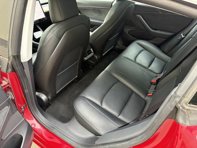 Tesla Model 3 Standard RWD Plus 60 kWh / LEER / PANORAMADAK / AUTOPILOT / 116DKM! / INCL BTW