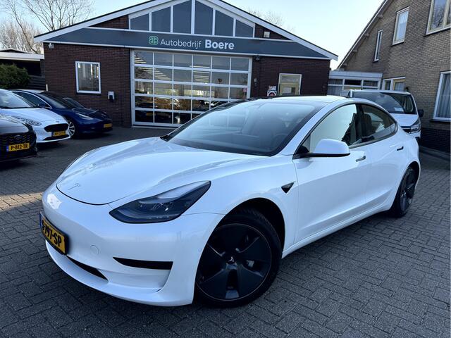 Tesla Model 3 Standard RWD Plus Trekhaak, Panoramadak, Camera