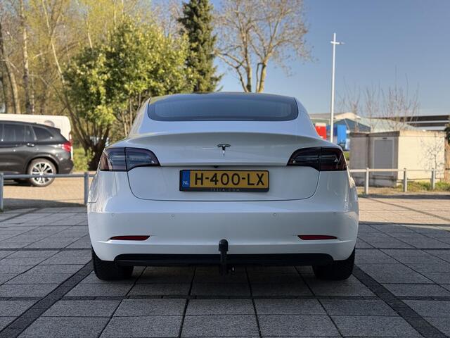 Tesla Model 3 Range Plus RWD | Autopilot | Panorama | Trekhaak |