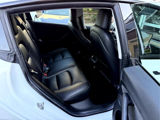 Tesla Model 3 Long Range AWD 75 kWh Stoel/Stuur Verwarming, Warmtepomp, Panoramadak, Camera
