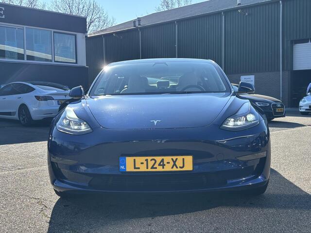 Tesla Model 3 Performance AWD 75 kWh VAN ¤34.900,- VOR ¤32.770,- UW LENTEVOORDEEL ¤2.130,- | ORIG. NL. NAP KM. | WIT LEDER