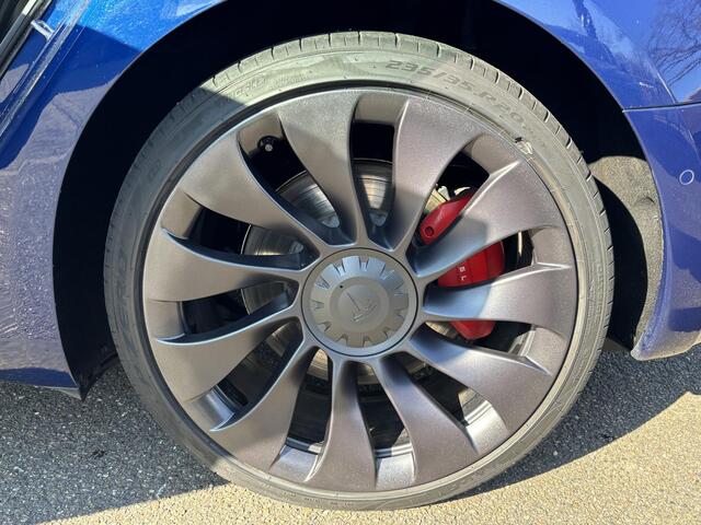 Tesla Model 3 Performance AWD 75 kWh VAN ¤34.900,- VOR ¤32.770,- UW LENTEVOORDEEL ¤2.130,- | ORIG. NL. NAP KM. | WIT LEDER