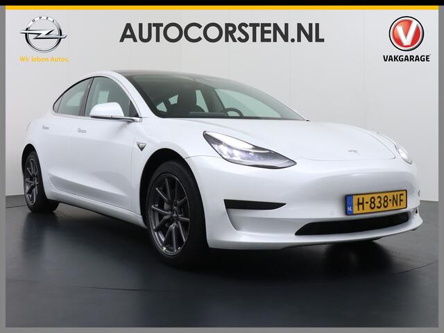 Tesla Model 3 2020!! SR+60kWh 325PK 18" AutoPilot Leer FSD-Computer PanoDak Adaptive cruise Camera's Elektr.-Stuur+Stoelen+Spiegels+Geheugen+Easy-Entry+Verwarmde stoelen Park assistent PDC-A+Voor WIFI Ecc Lane-Assist Speed-Assist Standard RWD Plus Ecc Navigatiesysteem 
