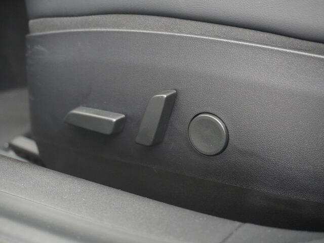 Tesla Model 3 2020!! SR+60kWh 325PK 18" AutoPilot Leer FSD-Computer PanoDak Adaptive cruise Camera's Elektr.-Stuur+Stoelen+Spiegels+Geheugen+Easy-Entry+Verwarmde stoelen Park assistent PDC-A+Voor WIFI Ecc Lane-Assist Speed-Assist Standard RWD Plus Ecc Navigatiesysteem 
