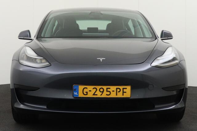 Tesla Model 3 Standard Plus 60 kWh 18' LMV Pano-dak Leder Dodehoek Autopilot