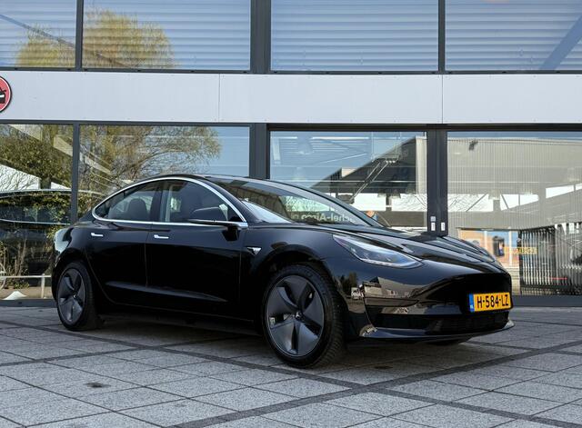 Tesla Model 3 Range Plus | Autopilot | Panorama | Leder | Navi | Camera