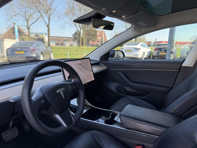 Tesla Model 3 Range Plus | Autopilot | Panorama | Leder | Navi | Camera