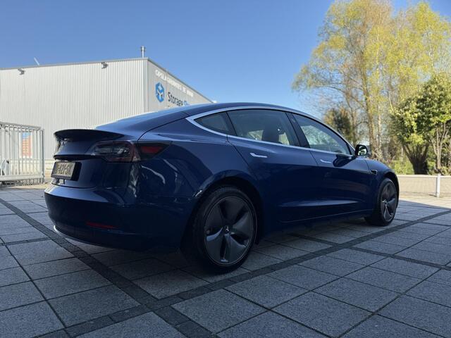 Tesla Model 3 Range Plus RWD | Autopilot | Panorama | Leder |