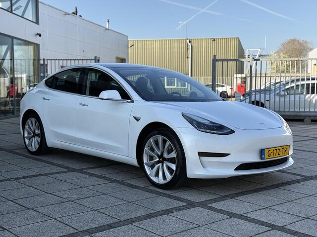 Tesla Model 3 Range Plus RWD | Autopilot | Panorama | Leder |