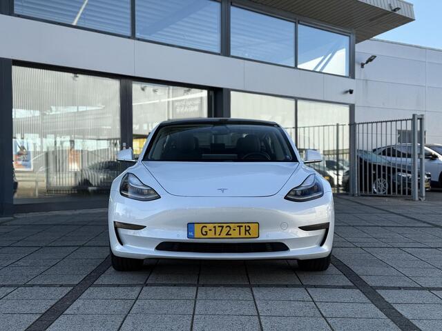 Tesla Model 3 Range Plus RWD | Autopilot | Panorama | Leder |