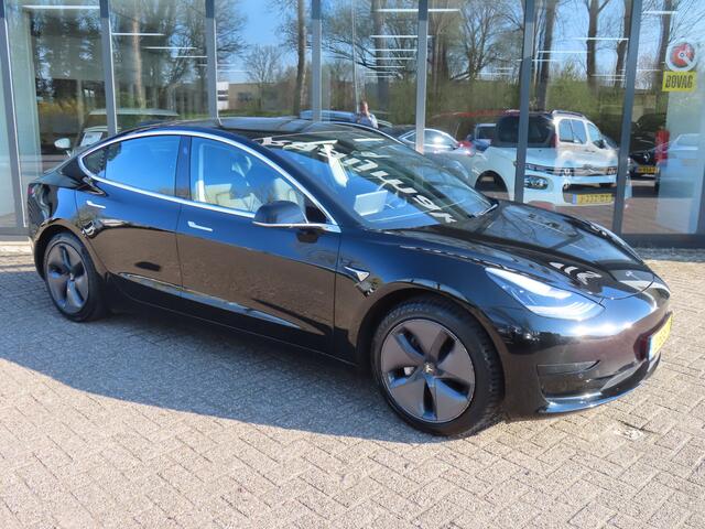 Tesla Model 3 Standard RWD Plus 60 kWh