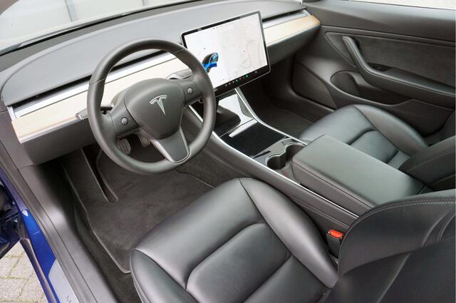 Tesla Model 3 Long Range AWD 75kWh Trekhaak Autopilot