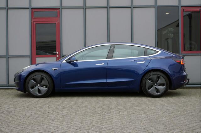 Tesla Model 3 Long Range AWD 75kWh Trekhaak Autopilot