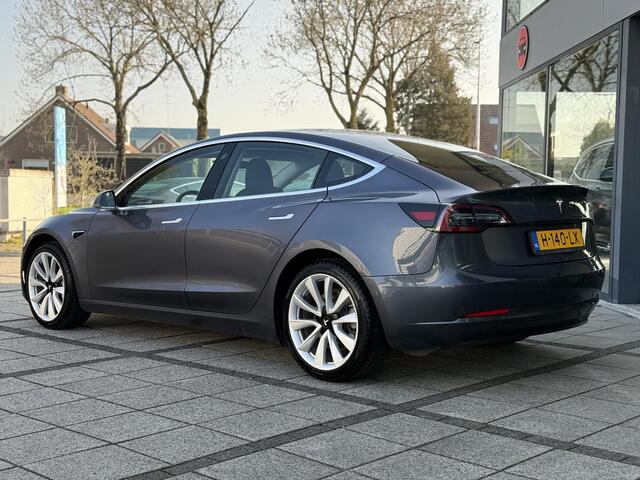Tesla Model 3 Range Plus RWD | Autopilot | Panorama | Leder |
