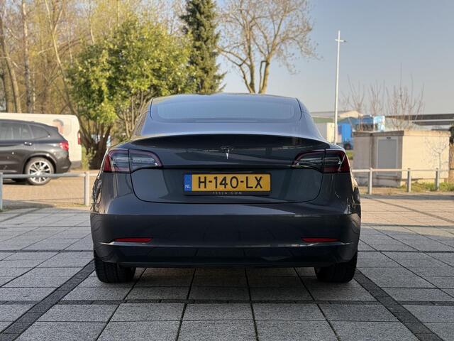 Tesla Model 3 Range Plus RWD | Autopilot | Panorama | Leder |