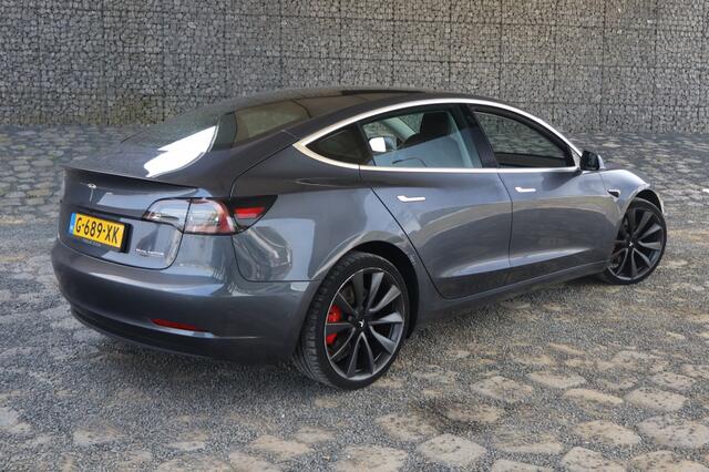 Tesla Model 3 Performance AWD75kWh I Geen Import I Achteruitrijcamera I Zwart