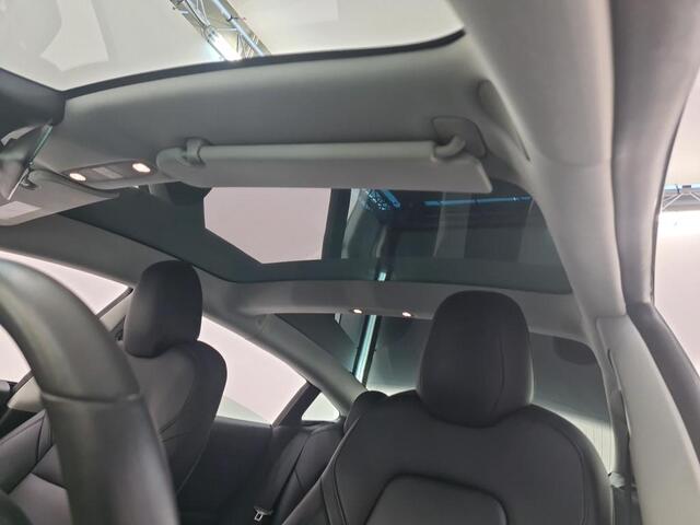 Tesla Model 3 Standard RWD Plus 60 kWh NL AUTO | CAMERA | LEDER | PANO
