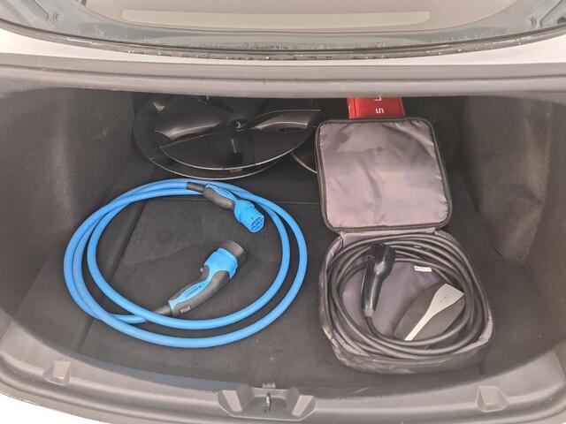 Tesla Model 3 Standard RWD Plus 60 kWh NL AUTO | CAMERA | LEDER | PANO