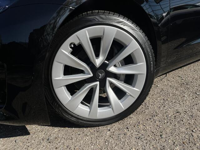 Tesla Model 3 Standard RWD Plus 60 kWh // LEDER // PANODAK // ELEK.STOELEN+GEHEUGEN // AUTOPILOT /// 360 CAMERA // NAVI //