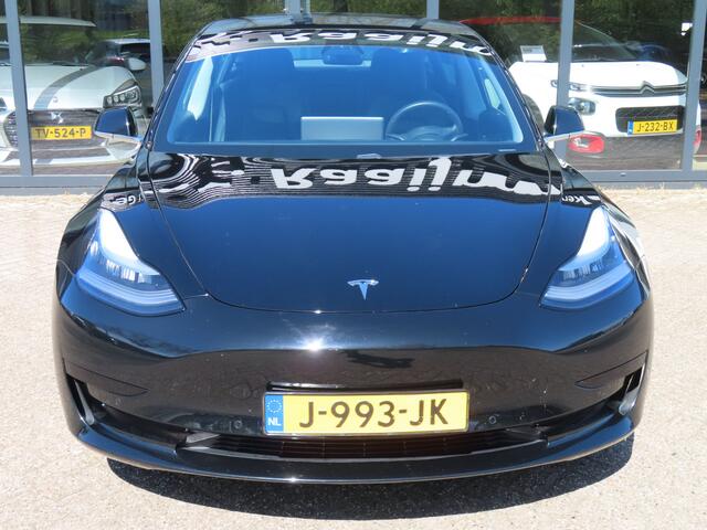 Tesla Model 3 Standard RWD Plus 60 kWh