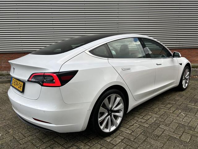 Tesla Model 3 Standard RWD Plus 60 kWh | Panoramadak | Leder | Auto Pilot |