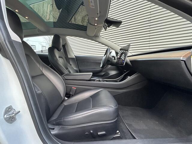 Tesla Model 3 Standard RWD Plus 60 kWh | Panoramadak | Leder | Auto Pilot |