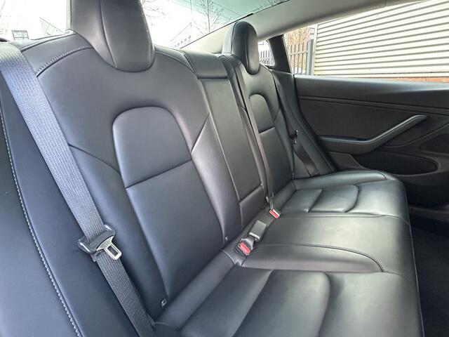 Tesla Model 3 Standard RWD Plus 60 kWh | Panoramadak | Leder | Auto Pilot |