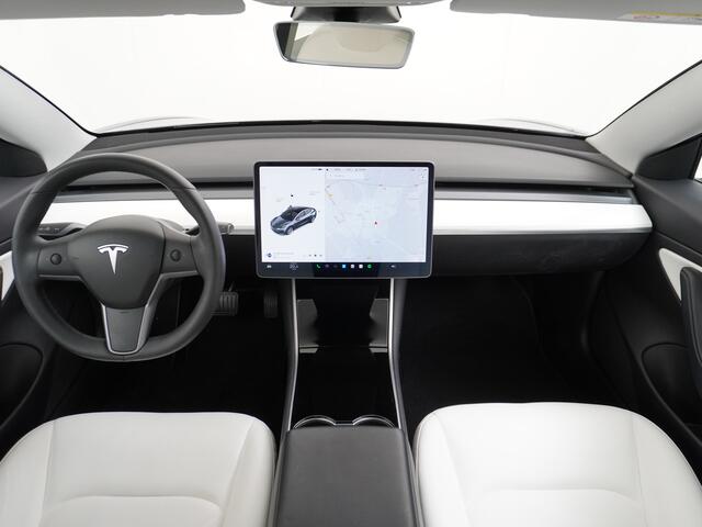 Tesla Model 3 Long Range AWD 75kWh IVOOR 463PK 18" FSD-Full Self Driving Computer Premium Audio 4wd AutoPilot Panoramadak Camera's Leer Adaptive-Cruise-Control+Stop&Go Pdc-a+v Ecc Dual-Motor Keyless Ecc Dual-Motor Keyless Stoel+Achterbank verwarming Electr.Stoelen+Memo