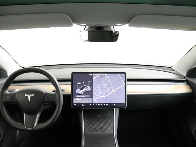 Tesla Model 3 Standard RWD Plus 60 kWh Nieuwe HV Accu! | FSD computer 3.0 | Navi!