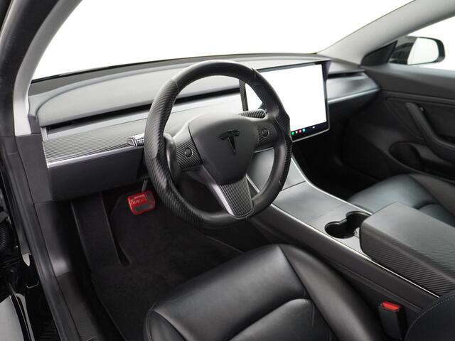 Tesla Model 3 RWD! Long Range UNIEK Grootste Accu+Actieradius bij Lichtste gewicht 78,8kWh 19" Spoilers Spec.Bumpers Difuser Div.Carbon FSD-Full Self Driving Computer Premium Audio AutoPilot Panoramadak Camera's Leer Adaptive-Cruise-Control+Stop&Go Pdc Ecc Keyless Stoe