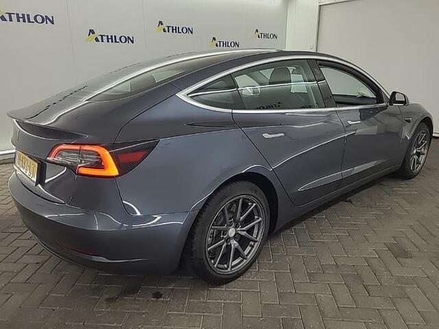 Tesla Model 3 Range Plus RWD | Autopilot | Panorama | Leder |