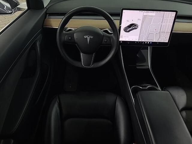 Tesla Model 3 Range Plus RWD | Autopilot | Panorama | Leder |
