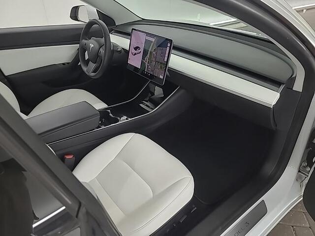 Tesla Model 3 Long Range AWD Dual | Autopilot | Panorama | Wit Leder |