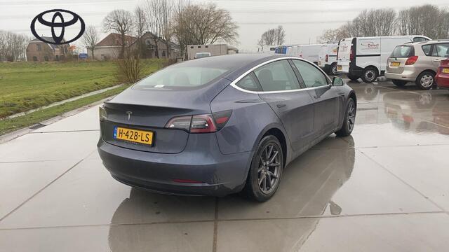 Tesla Model 3 STD RANGE-PLUS 239 PK ACCUTEST 86 %! 1e EIG. LEDER INTERIEUR. SLECHTS 81.000 KM TOT 2 JAAR GARANTIE