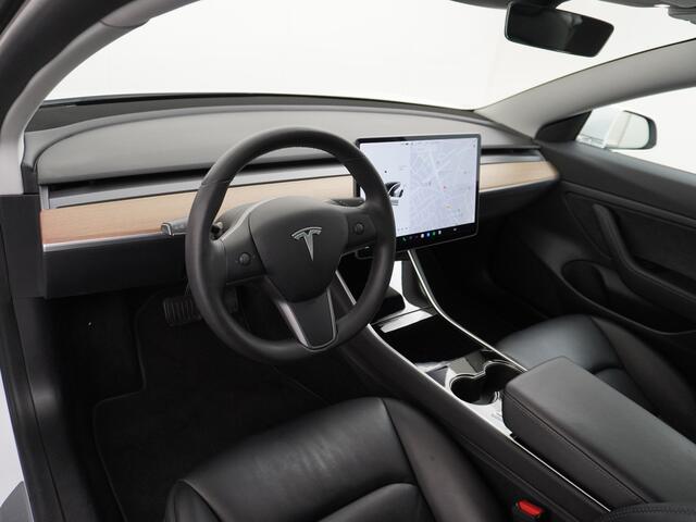 Tesla Model 3 RWD SR+ 60kWh 325PK FSD 3-Computer 18" AutoPilot Leder PanoDak Adaptive-Cruise Lmv Camera's Elektr.-Stuur+Stoelen+Spiegels+Geheugen+Easy-Entry+Verwarmde stoelen Park assistent PDC WIFI Lane-Assist Speed-Assist Navi LED Comfortstoelen ACC DAB Voorverwarmen