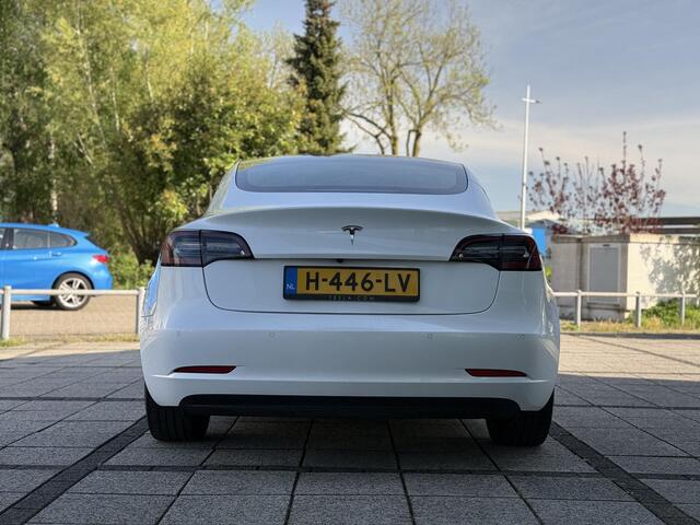 Tesla Model 3 Range Plus RWD | Autopilot | Panorama | Leder |