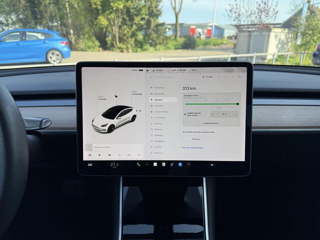 Tesla Model 3 Range Plus RWD | Autopilot | Panorama | Leder |