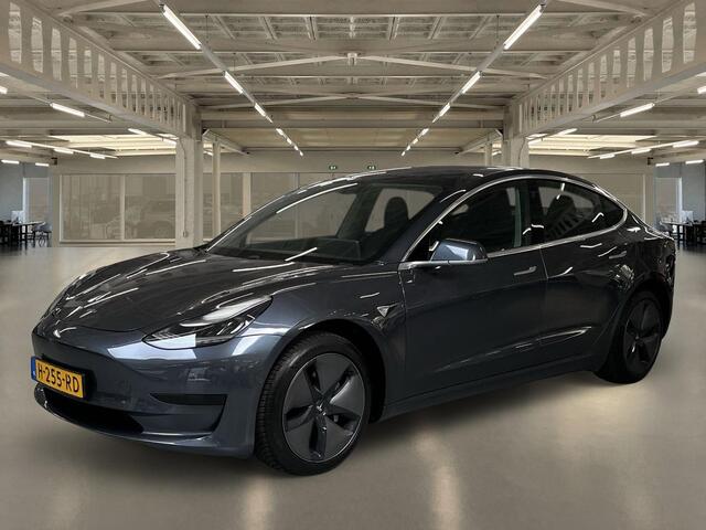 Tesla Model 3 Standard RWD Plus 60 kWh Full driving computer, trekhaak..