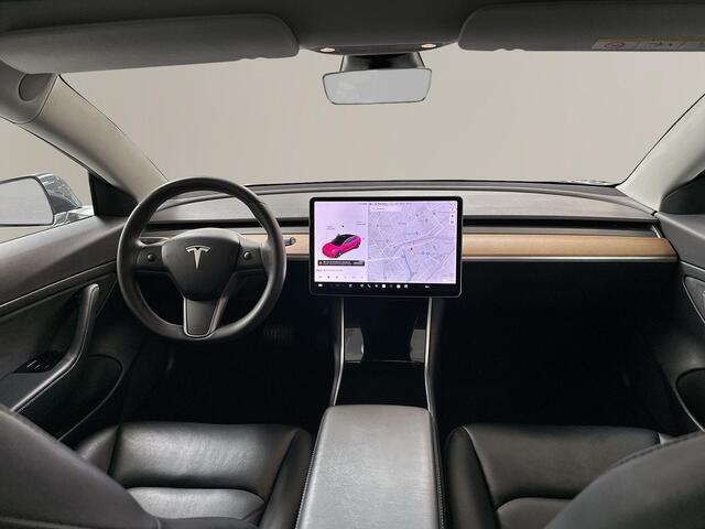 Tesla Model 3 Standard RWD Plus 60 kWh Full driving computer, trekhaak..