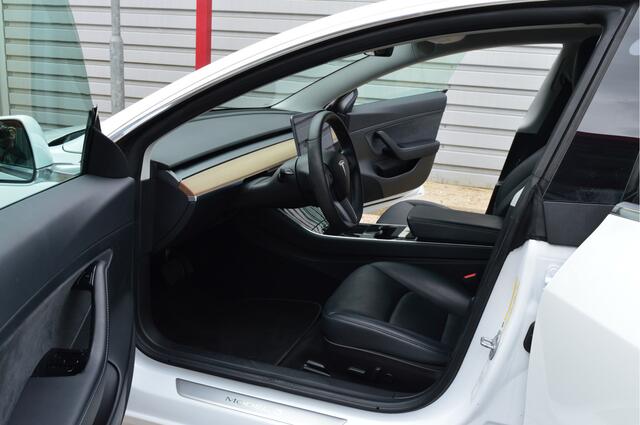 Tesla Model 3 Standard RWD Plus 60 kWh O.a: FSD 3 Comp, Premium luidspr, Autopilot, Rijklaar, Etc. All-in prijs!