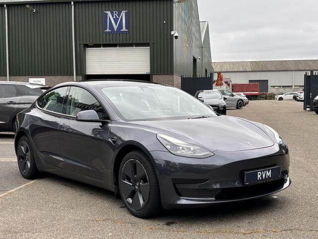 Tesla Model 3 Standard RWD Plus 60 kWh AUTOPILOT | LEDER | PANO