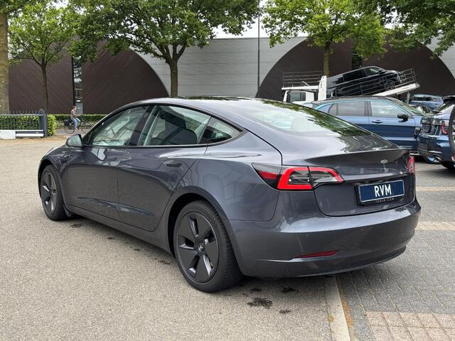 Tesla Model 3 Standard RWD Plus 60 kWh AUTOPILOT | LEDER | PANO