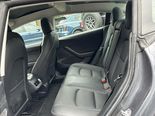 Tesla Model 3 Standard RWD Plus 60 kWh AUTOPILOT | LEDER | PANO