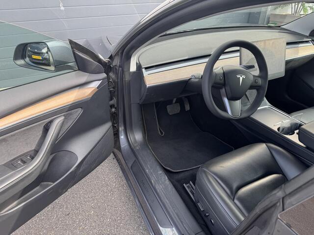 Tesla Model 3 Long Range AWD 75 kWh / AUTOPILOT / MARGE /
