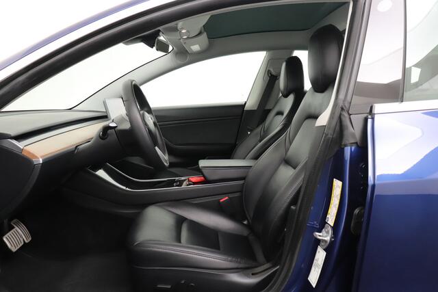 Tesla Model 3 Performance AWD 75 kWh Autopilot Pano-dak Stoelverw. V+A