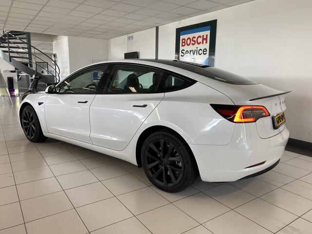 Tesla Model 3 Standard RWD Plus 60 kWh panoramadak / LFP Accu / Warmtepomp / 325 PK
