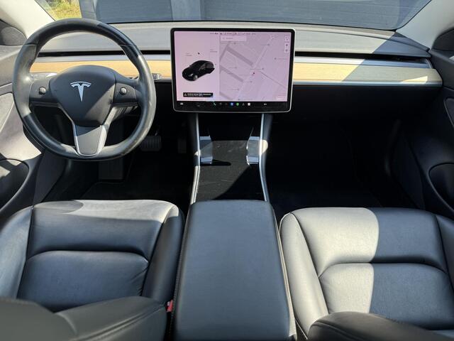 Tesla Model 3 Long Range AWD 75 kWh 2e Eigenaar,Autopilot,Panodak,Leder,360 Camera,NL Auto,N.A.P,APK tot 03-2027