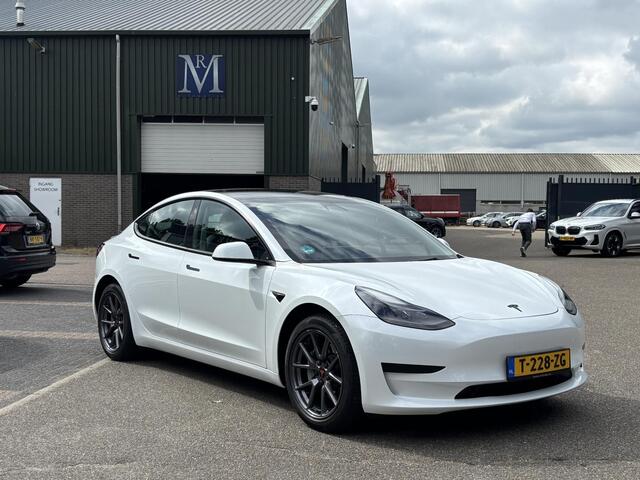 Tesla Model 3 Standard RWD Plus 60 kWh Tesla Model 3 Facelift | LFP-accu | Rijklaar & 12 mnd BOVAG Garantie