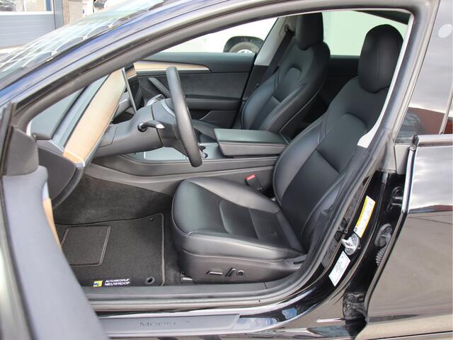 Tesla Model 3 Performance AWD 82kWh Autopilot, Warmtepomp, Pano, VOL opties Aanbieding!