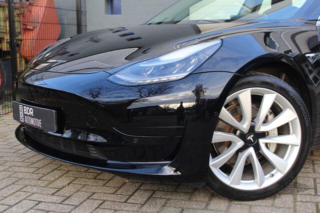 Tesla Model 3 2020 Standard RWD Plus 60 kWh|PANO|Camera|19inch